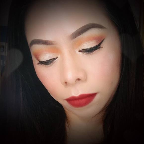 Meet your Posher, Lorena - Picture 1 of 1